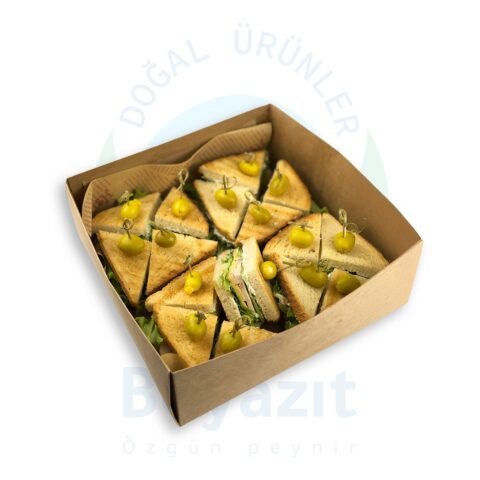 بوكس كلوب ساندوتش باللانشون  بالدقيق الاسمر